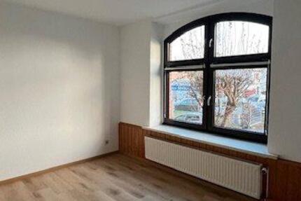Wohnung Gotha - 3 Zimmer, 66 m&sup2;, 600&euro; | Angebot:26611354