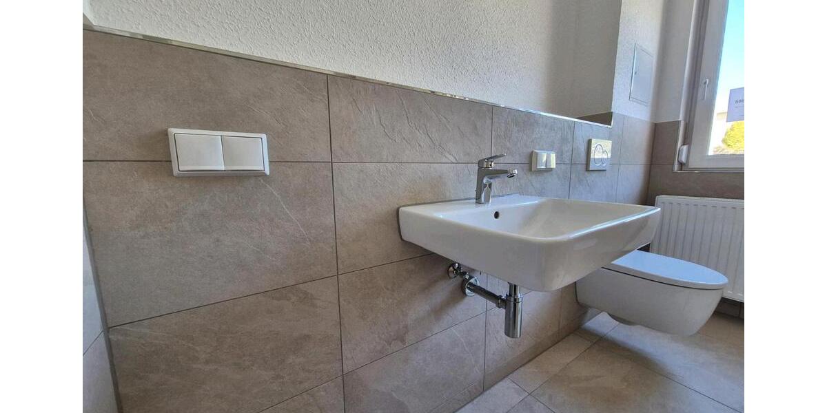 Erdgeschoßwohnung Ronneburg - 2 Zimmer, 61 m&sup2;, 465&euro; | Angebot:26533375