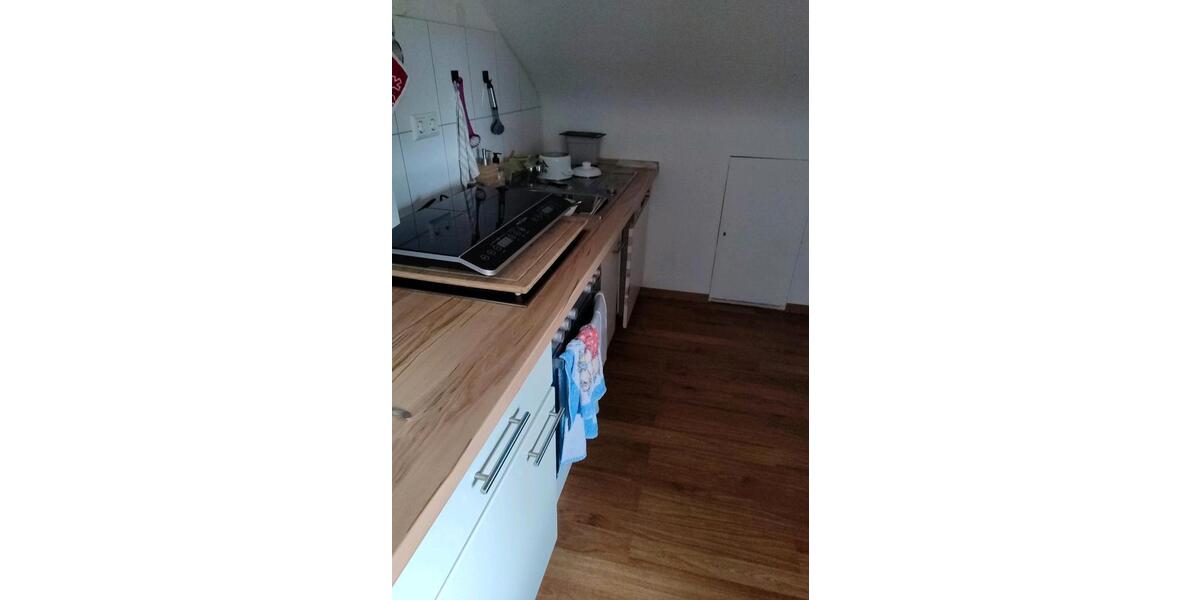 Wohnen auf Zeit Karlsruhe Innenstadt-Ost - 15 Zimmer, 45 m&sup2;, 450&euro; | Angebot:26637091