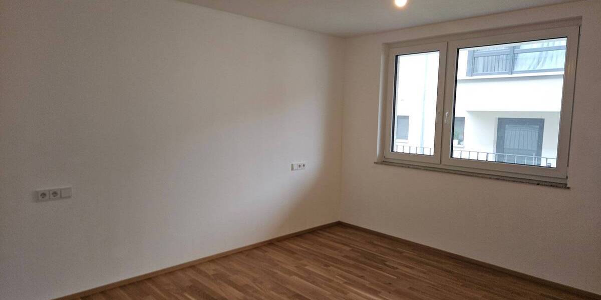 Etagenwohnung Markdorf - 2 Zimmer, 86 m&sup2;, 1.075&euro; | Angebot:24451100