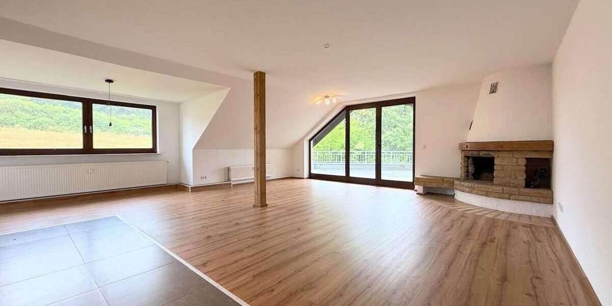Etagenwohnung Horn-Bad Meinberg Bad Meinberg - 3 Zimmer, 110 m&sup2;, 950&euro; | Angebot:26493940