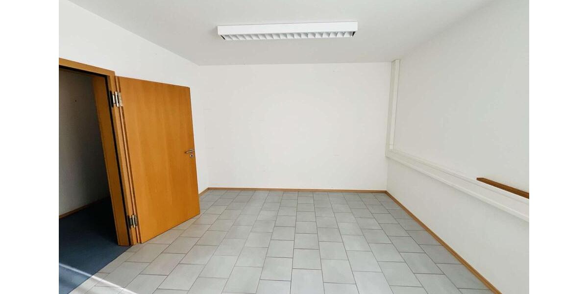 Gewerbeobjekt Neuhof - 4.500&euro; | Angebot:24870353