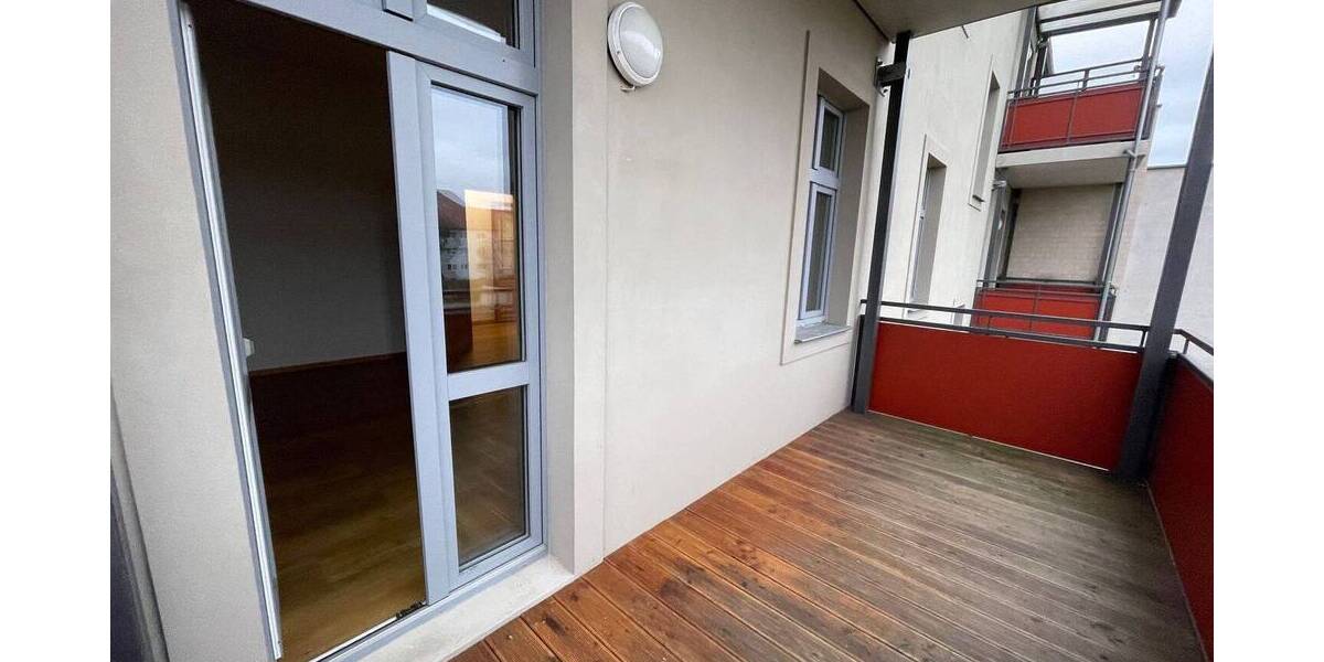 Etagenwohnung Rathenow Nordsiedlung - 3 Zimmer, 89 m&sup2;, 755&euro; | Angebot:26358321
