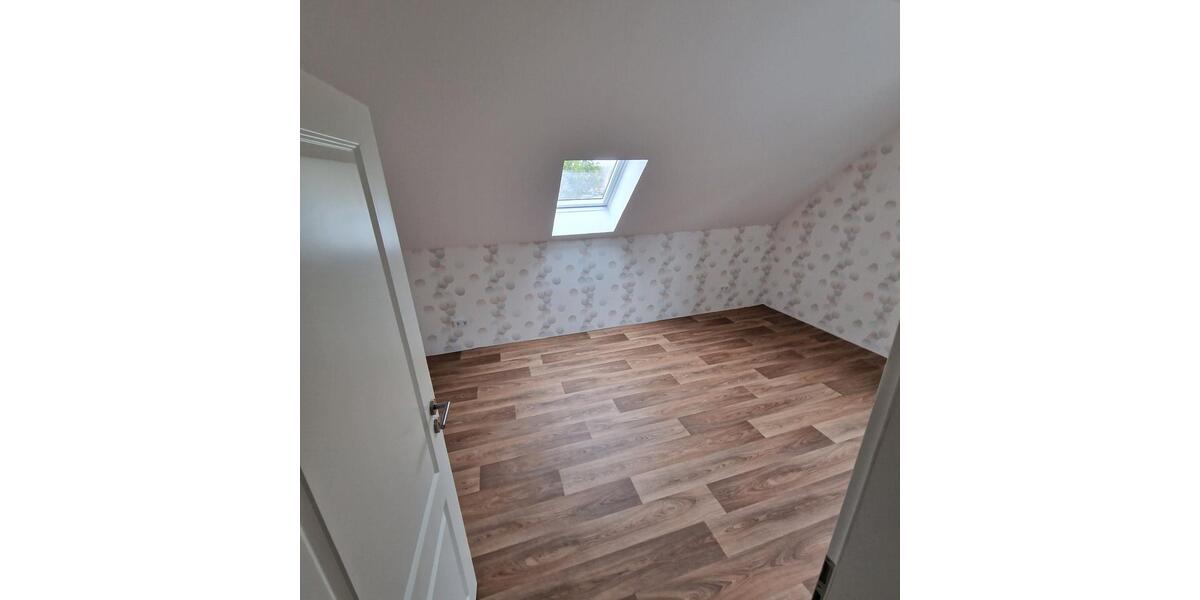 Etagenwohnung Rhauderfehn - 3 Zimmer, 80 m&sup2;, 915&euro; | Angebot:26088497