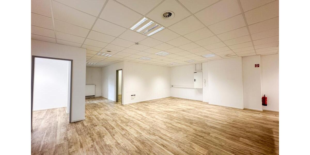 Gewerbeobjekt Freiburg im Breisgau Betzenhausen - 2.700&euro; | Angebot:23093411