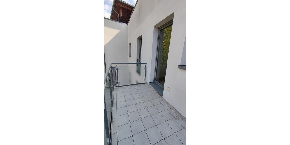Etagenwohnung Erfurt - 3 Zimmer, 110 m&sup2;, 1.265&euro; | Angebot:26368259