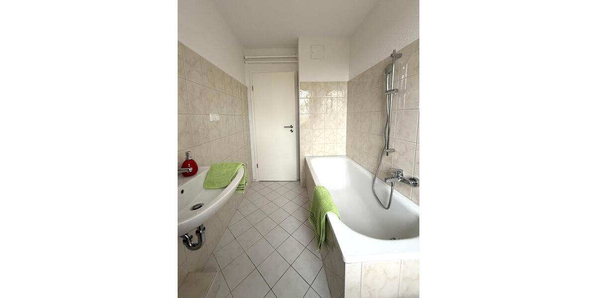 Dachgeschoßwohnung Möckern - 2 Zimmer, 43 m&sup2;, 300&euro; | Angebot:26587404