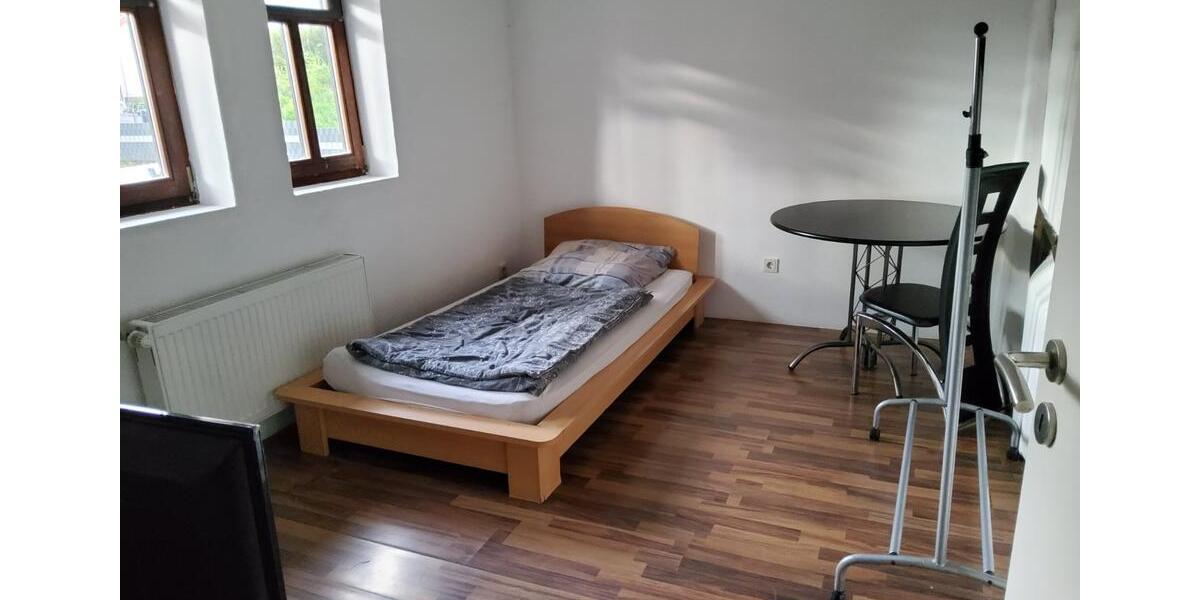 Wohnen auf Zeit Hadamar - 9 Zimmer, 140 m&sup2;, 18&euro; | Angebot:15849021