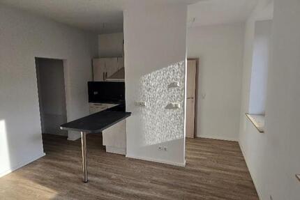 Wohnung Querfurt - 2 Zimmer, 60 m&sup2;, 390&euro; | Angebot:24690920