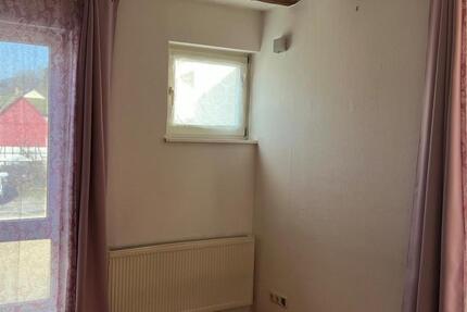 Wohnung Marburg - 3 Zimmer, 85 m&sup2;, 680&euro; | Angebot:25934574