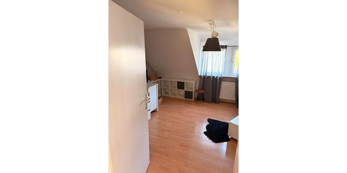 Dachgeschoßwohnung Betzdorf - 3 Zimmer, 73 m&sup2;, 730&euro; | Angebot:26669814