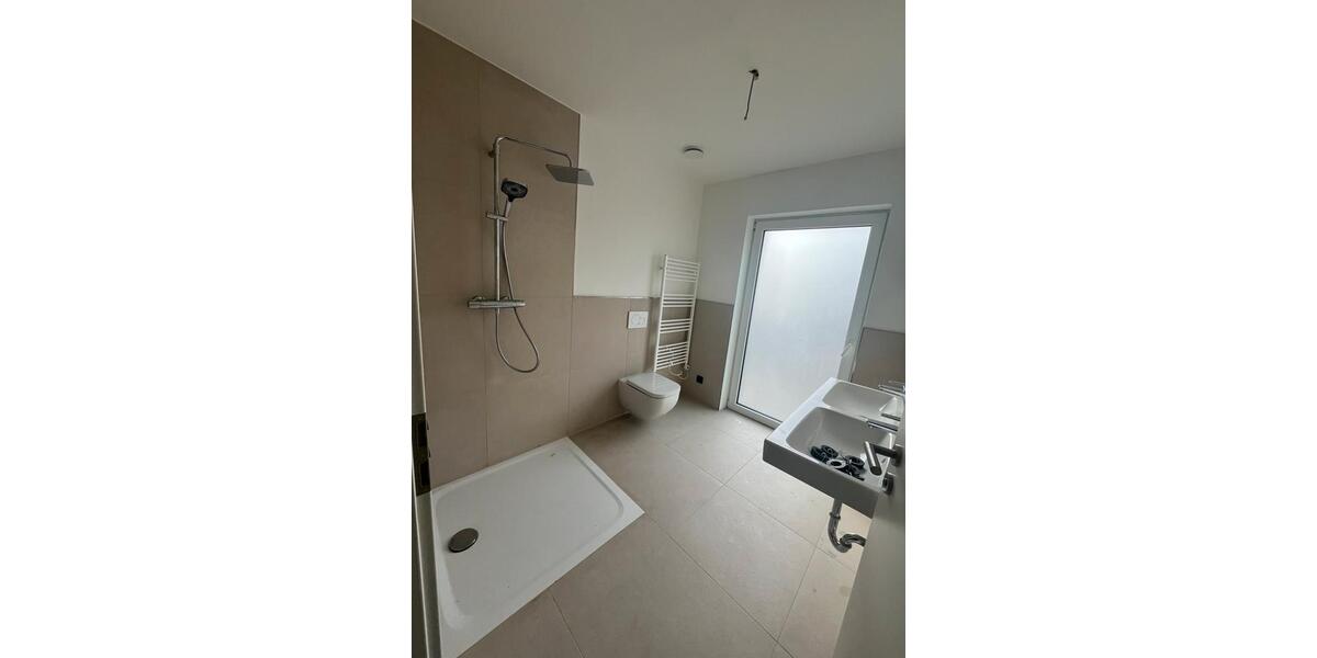 Stilvolle Gartenwohnung mit EBK 3.5 zimmer