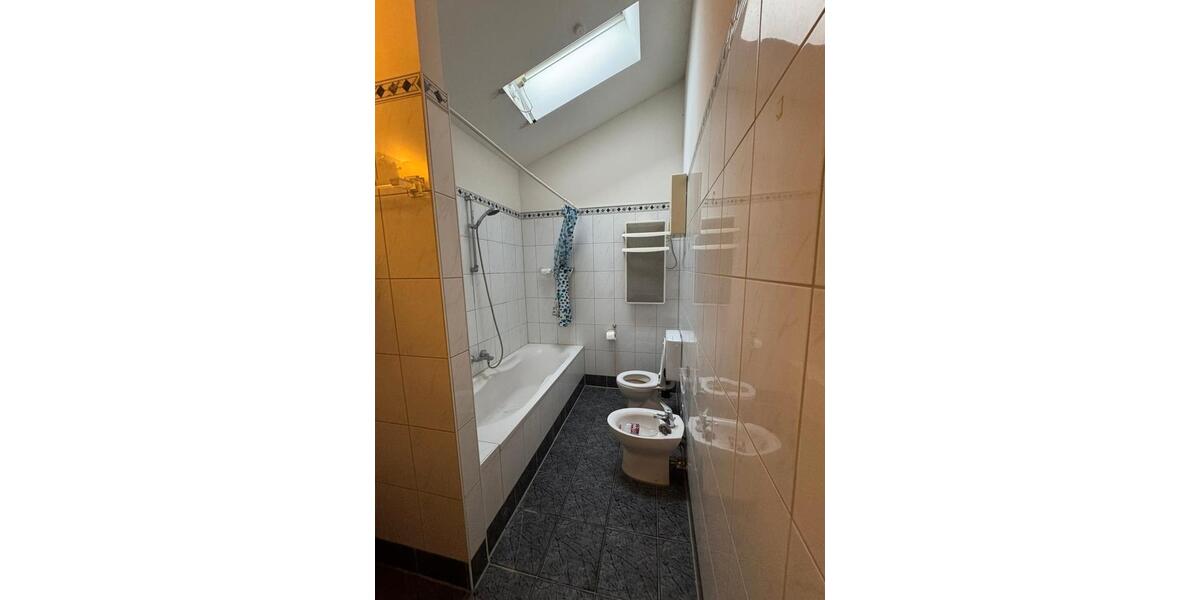 Wohnen auf Zeit Lappersdorf - 1 Zimmer, 85 m&sup2;, 350&euro; | Angebot:26613310