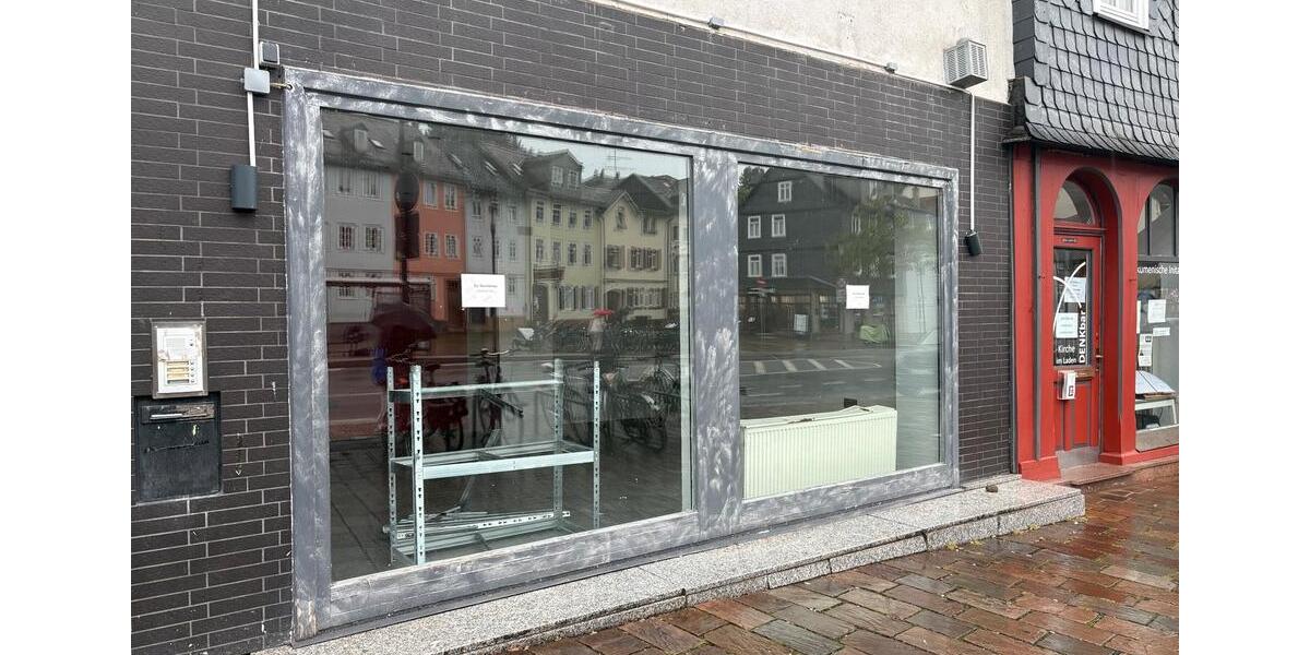 Gewerbe Laden in Marburg Ketzerbach zimmer