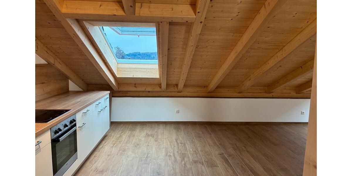 Dachgeschoßwohnung Weilheim in Oberbayern - 2 Zimmer, 53 m&sup2;, 1.035&euro; | Angebot:25005343