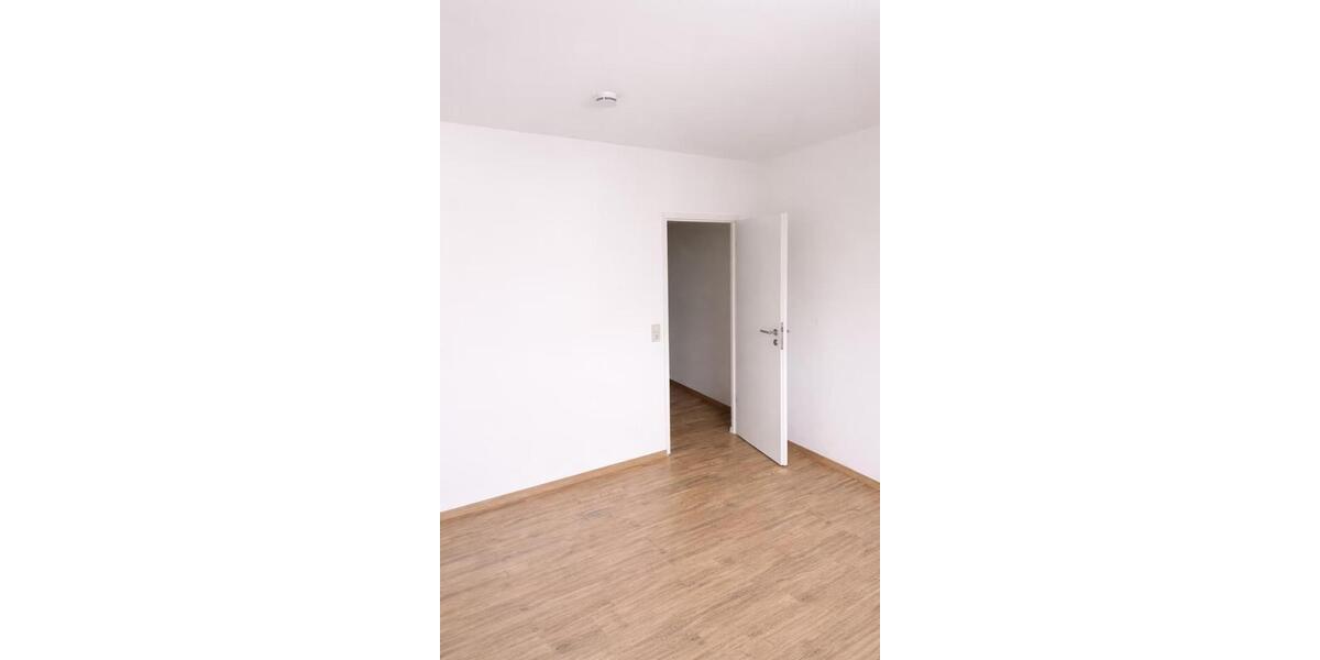 Etagenwohnung Malchin - 2 Zimmer, 54 m&sup2;, 320&euro; | Angebot:25925495