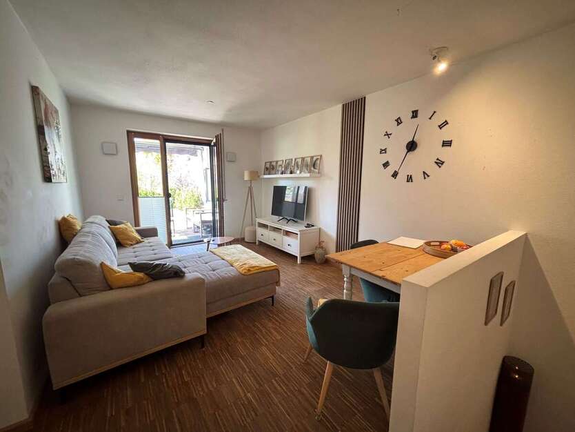 Wohnung zum Mieten in Brannenburg 1.130 € 64.6 m² 2.5 zimmer