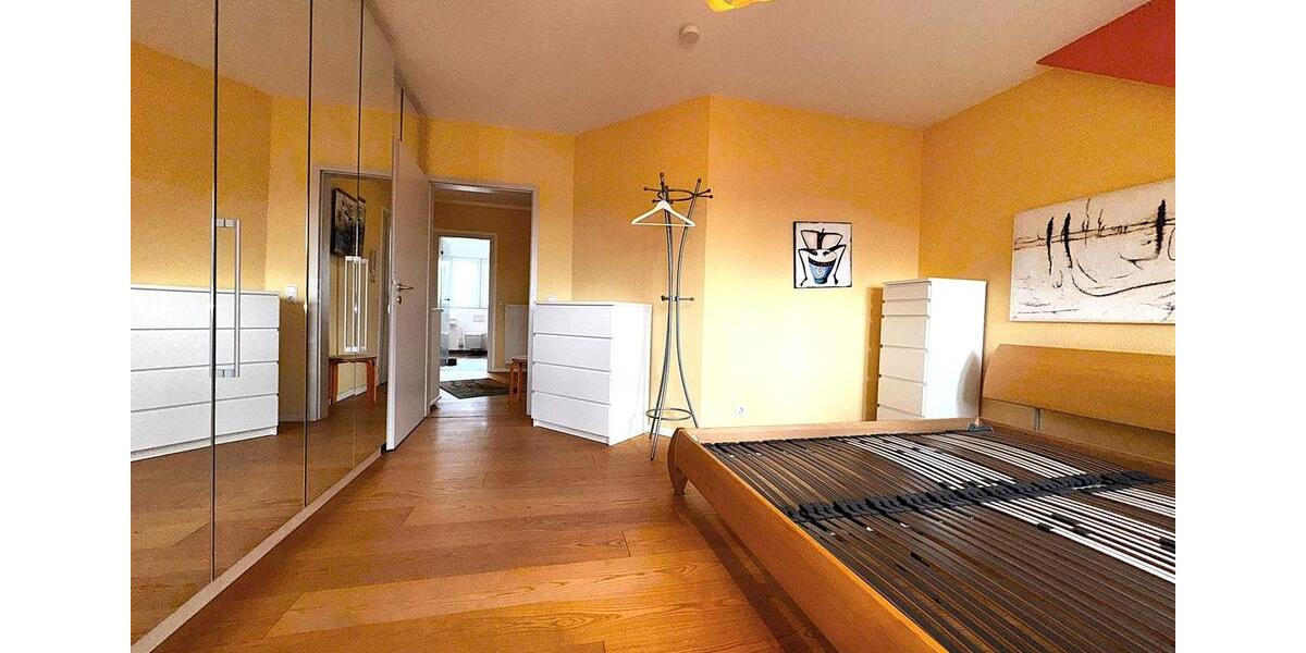 Dachgeschoßwohnung Wiesbaden Mainz-Kastel - 2 Zimmer, 65 m&sup2;, 1.160&euro; | Angebot:25899521