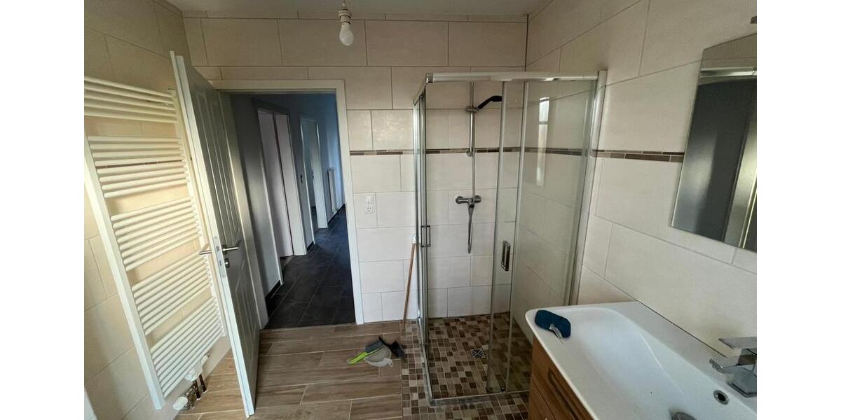 Erdgeschoßwohnung Groß Rheide - 3 Zimmer, 80 m&sup2;, 1.100&euro; | Angebot:24474198