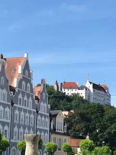 Etagenwohnung Landshut Altstadt - 2 Zimmer, 56 m&sup2;, 695&euro; | Angebot:26139352