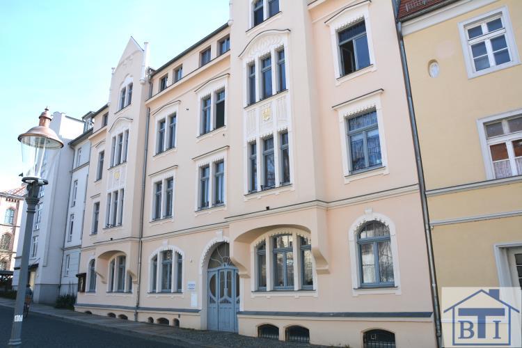 Dachgeschoßwohnung Zittau - 3 Zimmer, 81 m&sup2;, 425&euro; | Angebot:24254643