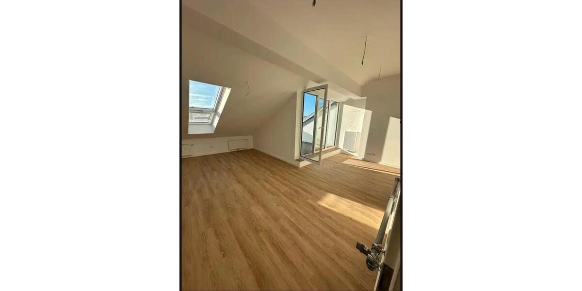 Dachgeschoßwohnung Berlin Charlottenburg-Wilmersdorf - 2 Zimmer, 50 m&sup2;, 1.519&euro; | Angebot:26704708