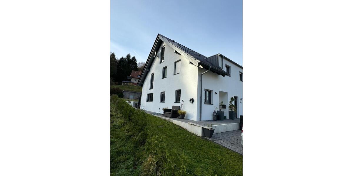 Moderne Doppelhaushälfte zur Miete in Detmold-Berlebeck 4 zimmer