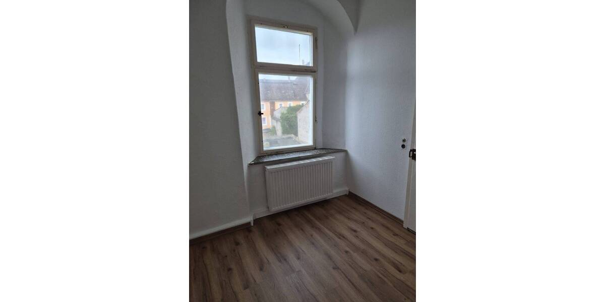 Etagenwohnung Torgau - 5 Zimmer, 155 m&sup2;, 852&euro; | Angebot:26583547