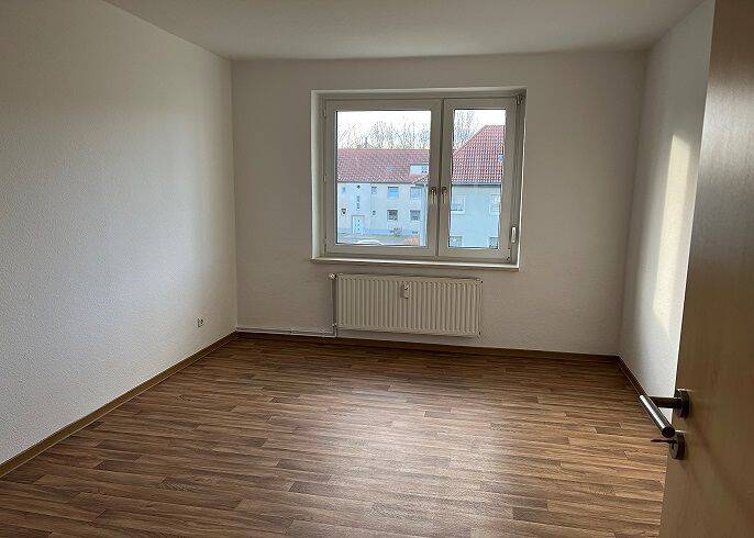 Etagenwohnung Oschersleben Oschersleben - 3 Zimmer, 60 m&sup2;, 387&euro; | Angebot:26807248