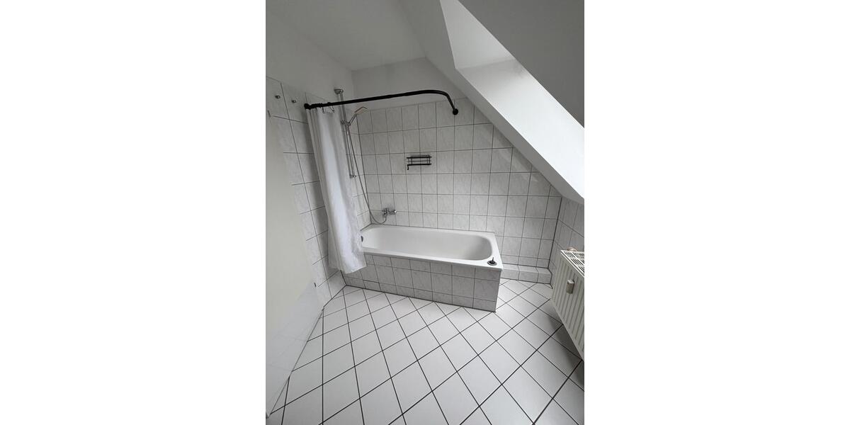 Dachgeschoßwohnung Königs Wusterhausen - 2 Zimmer, 68 m&sup2;, 800&euro; | Angebot:26532355