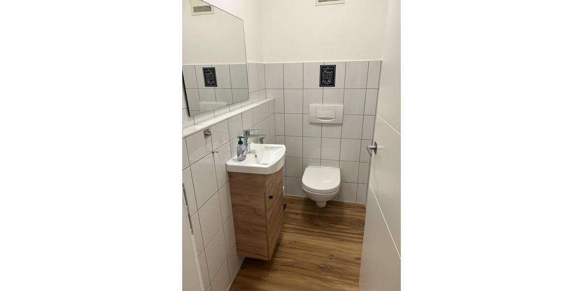 Erdgeschoßwohnung Oettingen in Bayern - 2 Zimmer, 58 m&sup2;, 690&euro; | Angebot:26246926