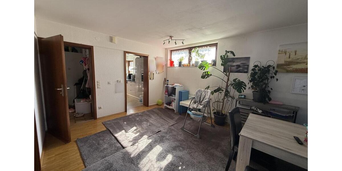 Reihenhaus Schwäbisch Hall - 6.5 Zimmer, 140 m&sup2;, 1.200&euro; | Angebot:26451380