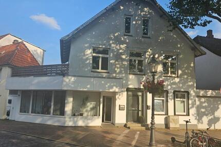 gemütliche 3,5-Zi.-Wohnung am Marktplatz in OldenburgH. 3 zimmer