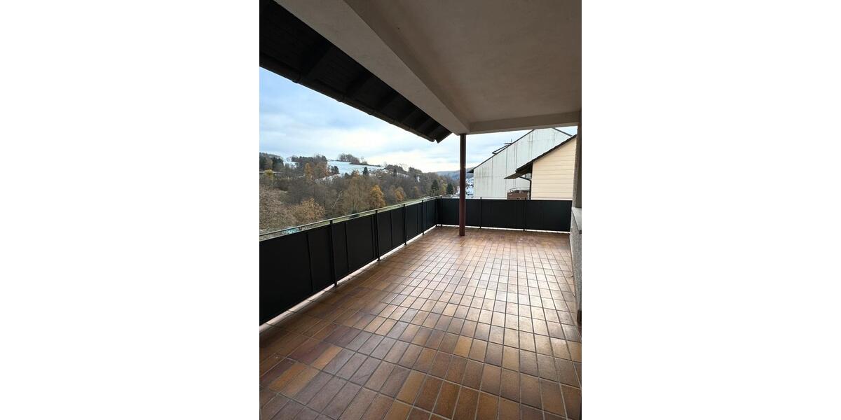 Etagenwohnung Frammersbach - 3 Zimmer, 120 m&sup2;, 1.100&euro; | Angebot:26439388