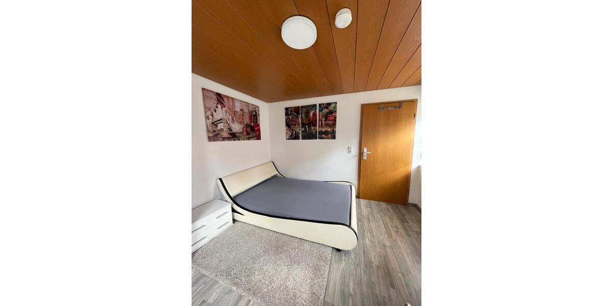 Wohnen auf Zeit Aalen Dewangen - 1 Zimmer, 12 m&sup2;, 350&euro; | Angebot:25873333