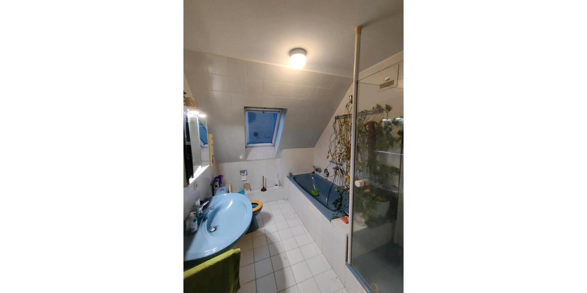 Wohnen auf Zeit Troisdorf - 1 Zimmer, 145 m&sup2;, 700&euro; | Angebot:26704109
