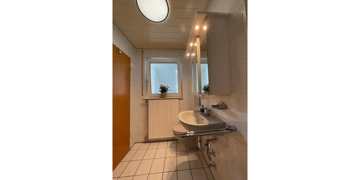 Etagenwohnung Backnang - 2 Zimmer, 44 m&sup2;, 690&euro; | Angebot:26024511