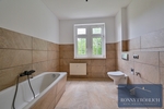 große 5-Raum-Wohnung im 1. OG, 2 Bäder, Wanne + Dusche in Taura bei Burgstädt, nördlich von Chemnitz