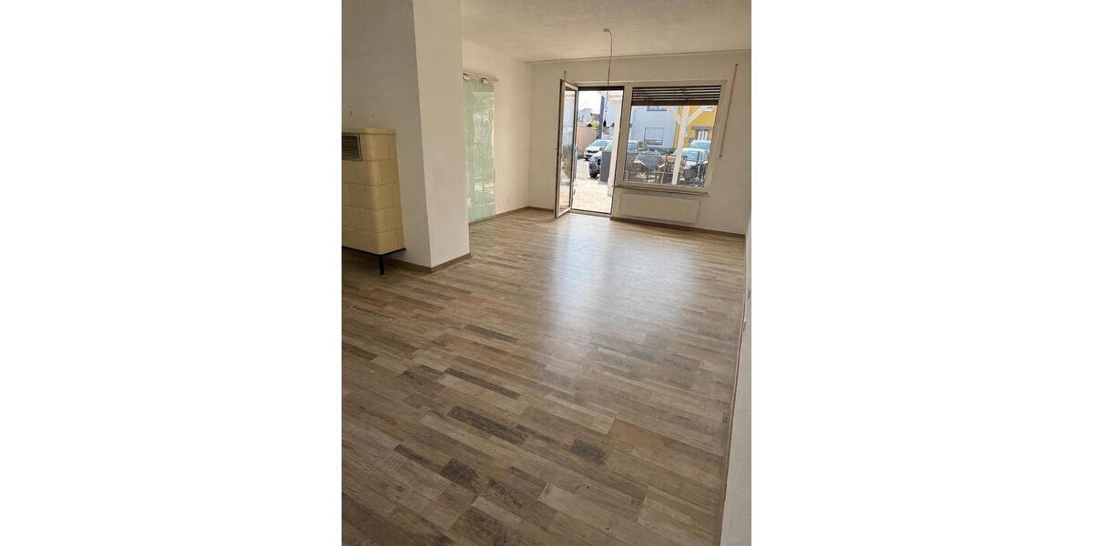 Reihenhaus Bamberg Gereuth - 4 Zimmer, 118 m&sup2;, 1.800&euro; | Angebot:27614439