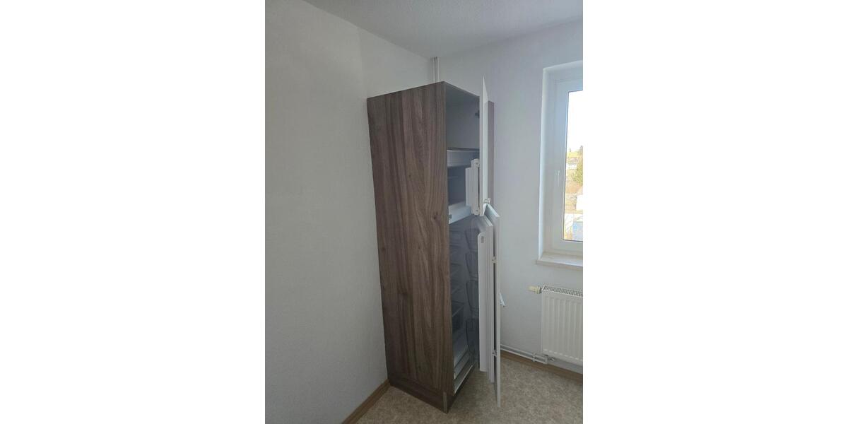 Etagenwohnung Hainichen - 3 Zimmer, 59 m&sup2;, 294&euro; | Angebot:25835508