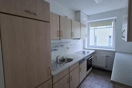 Wohnung Waldmünchen - 3 Zimmer, 70 m&sup2;, 590&euro; | Angebot:25852643