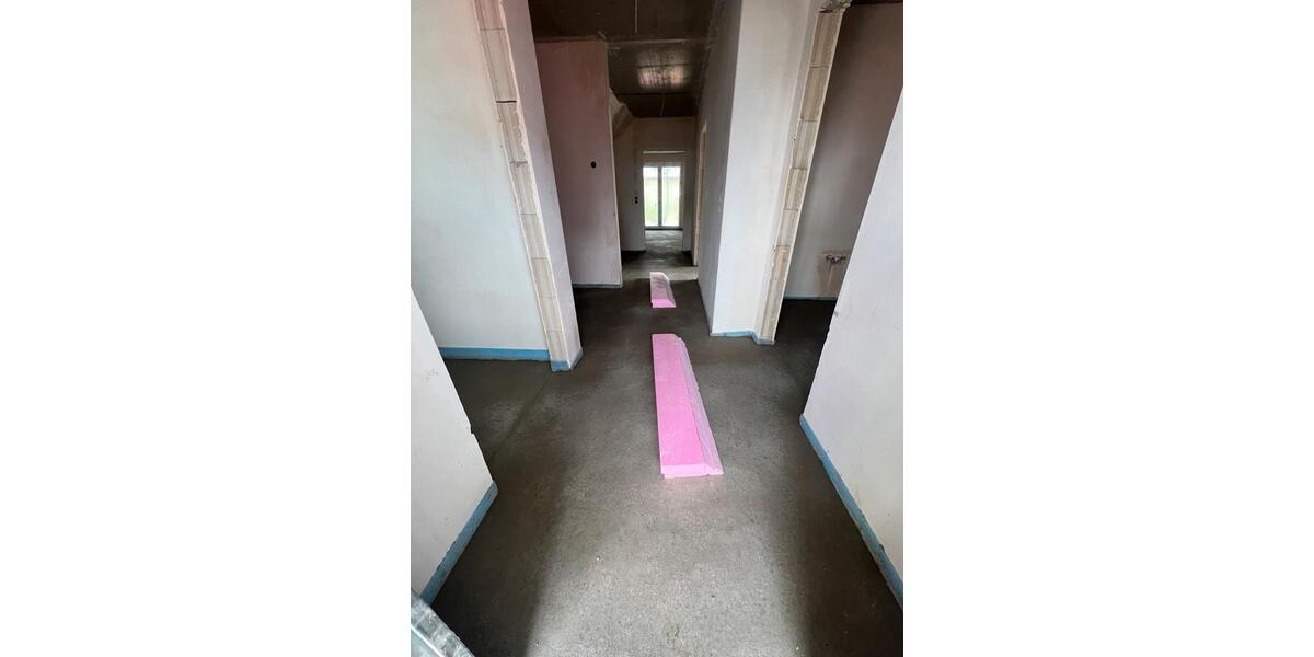 Doppelhaushälfte Kirchlengern - 5.5 Zimmer, 143 m&sup2;, 1.690&euro; | Angebot:25355802
