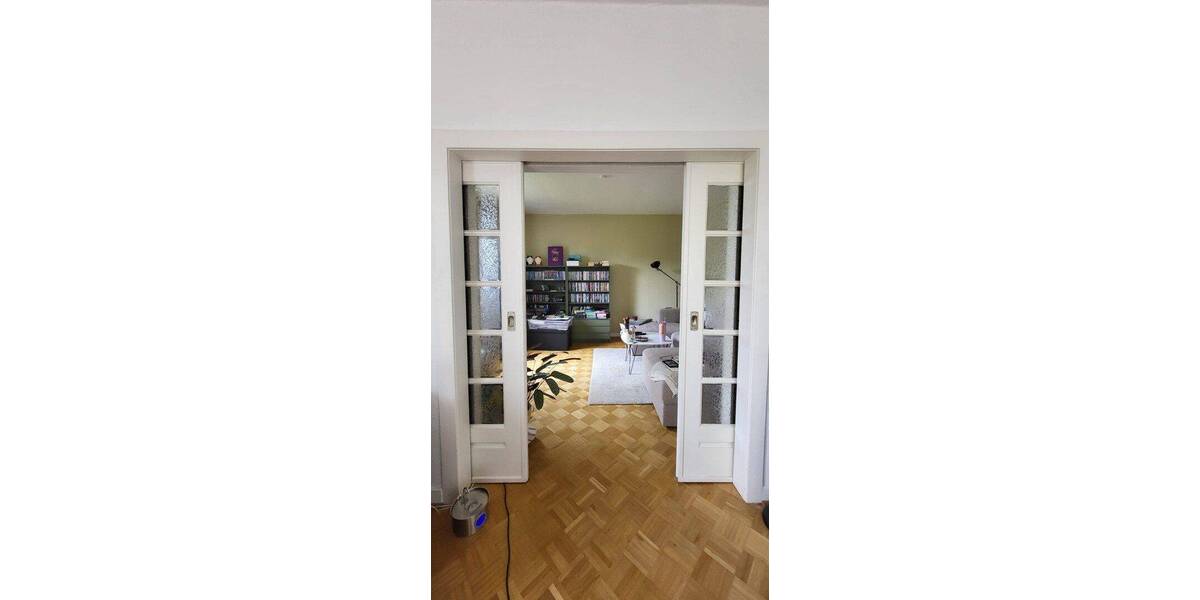 Etagenwohnung Bielefeld Innenstadt - 4 Zimmer, 100 m&sup2;, 1.150&euro; | Angebot:26829460