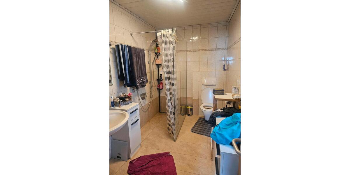 Etagenwohnung Weilersbach - 2 Zimmer, 100 m&sup2;, 900&euro; | Angebot:26646311