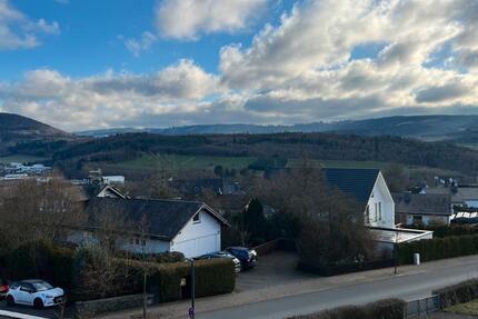 Wohnung Schmallenberg - 3 Zimmer, 87 m&sup2;, 705&euro; | Angebot:24653714