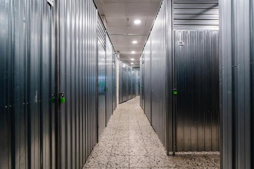 Kleinlager Lagerbox Lagerabteil Selfstorage in Saarbrücken Burbach