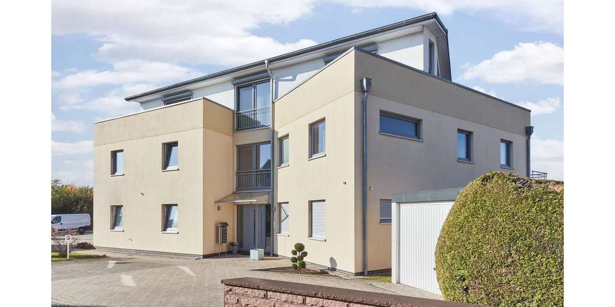 Etagenwohnung Achim - 3 Zimmer, 111 m&sup2;, 1.440&euro; | Angebot:25978448