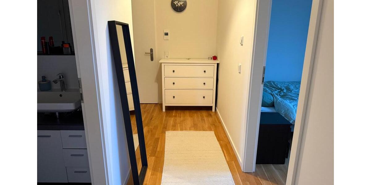 Etagenwohnung Berlin Mitte - 2 Zimmer, 53 m&sup2;, 2.100&euro; | Angebot:26431031