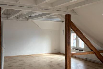 Wohnung Saarlouis - 4 Zimmer, 120 m&sup2;, 900&euro; | Angebot:26614994