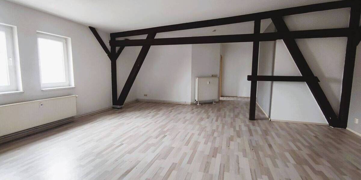 Etagenwohnung Bitterfeld Bitterfeld - 3 Zimmer, 95 m&sup2;, 575&euro; | Angebot:26630290